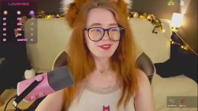 Image 12 of kwiinela Stream on Chaturbate on 2 months ago