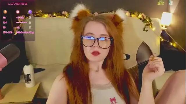 Image 8 of kwiinela Stream on Chaturbate on 2 months ago