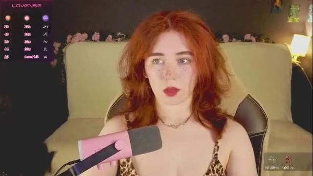 Image 3 of kwiinela Stream on Chaturbate on 1 month ago