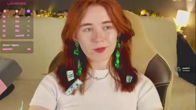 Image 11 of kwiinela Stream on Chaturbate on 1 month ago