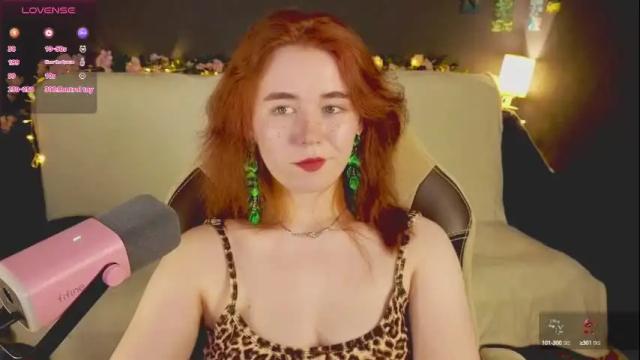 Image 12 of kwiinela Stream on Chaturbate on 1 month ago
