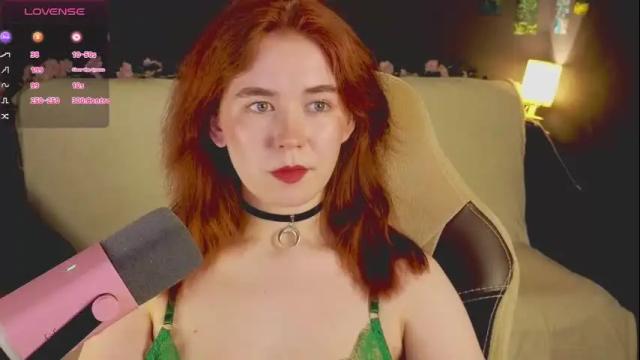 Image 4 of kwiinela Stream on Chaturbate on 22 days ago