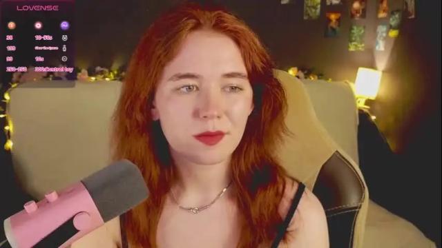 Image 2 of kwiinela Stream on Chaturbate on 21 days ago