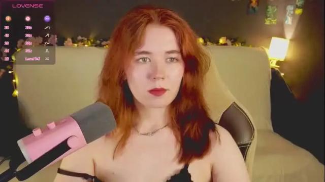 Image 7 of kwiinela Stream on Chaturbate on 21 days ago