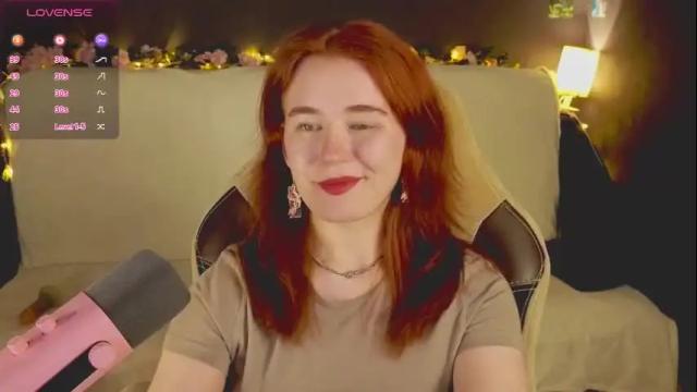 Image 10 of kwiinela Stream on Chaturbate on 19 days ago