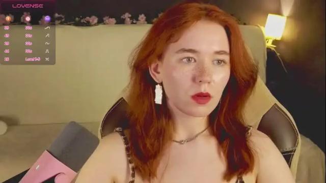 Image 4 of kwiinela Stream on Chaturbate on 17 days ago