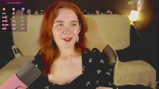Image 4 of kwiinela Stream on Chaturbate on 14 days ago