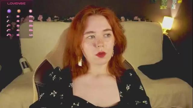 Image 8 of kwiinela Stream on Chaturbate on 14 days ago