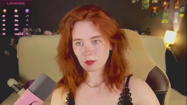 Image 11 of kwiinela Stream on Chaturbate on 10 days ago