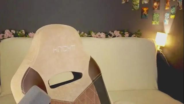 Image 2 of kwiinela Stream on Chaturbate on 10 days ago