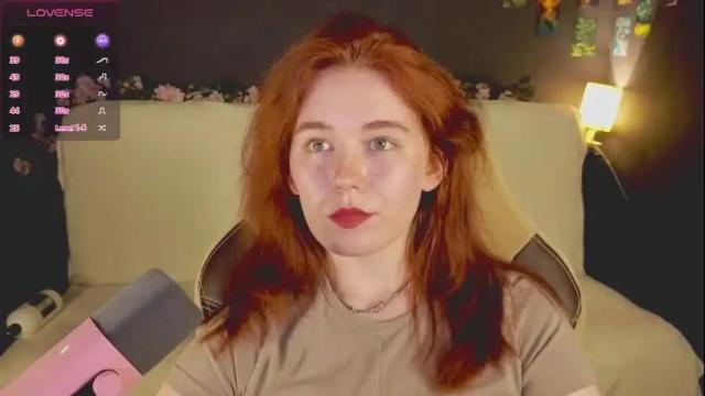Image 12 of kwiinela Stream on Chaturbate on 9 days ago
