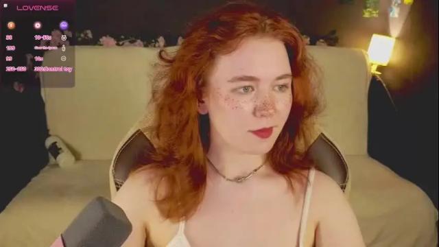 Image 6 of kwiinela Stream on Chaturbate on 5 days ago