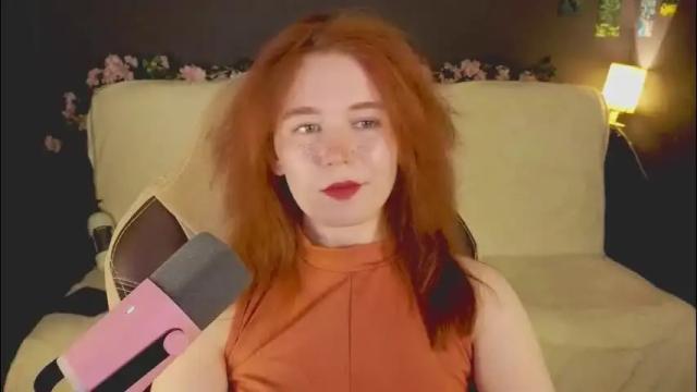 Image 10 of kwiinela Stream on Chaturbate on 15 hours ago