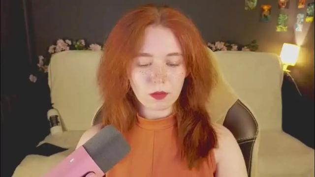 Image 2 of kwiinela Stream on Chaturbate on 15 hours ago