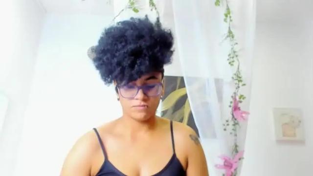Image 8 of kyla_malik Stream on Chaturbate on 20 months ago
