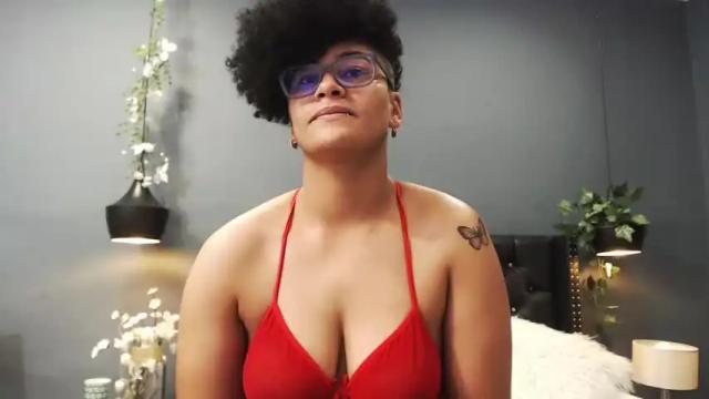 Image 7 of kyla_malik Stream on Chaturbate on 19 months ago
