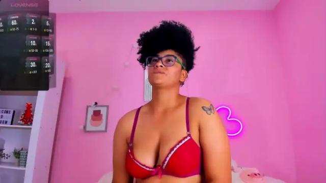 Image 7 of kyla_malik Stream on Chaturbate on 19 months ago