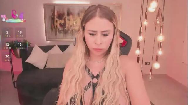 Image 10 of kylie_cooper Stream on Chaturbate on 4 months ago