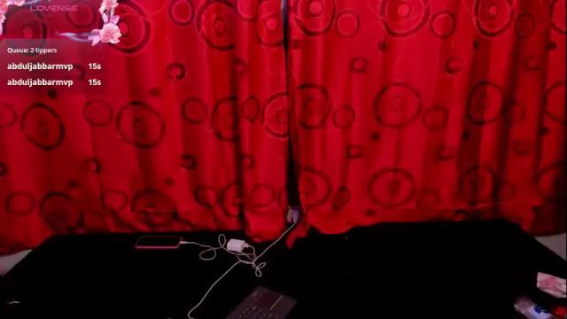 Image 2 of kylie_foxx1 Stream on Chaturbate on 3 months ago