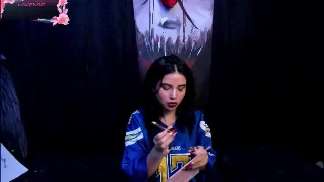 Image 6 of kylie_foxx1 Stream on Chaturbate on 1 month ago