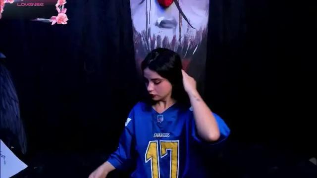 Image 7 of kylie_foxx1 Stream on Chaturbate on 1 month ago