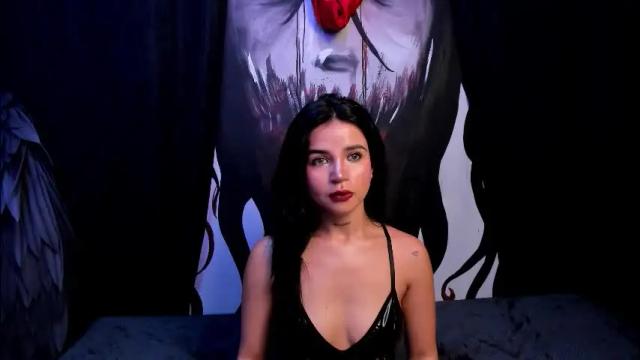 Image 12 of kylie_foxx1 Stream on Chaturbate on 10 days ago
