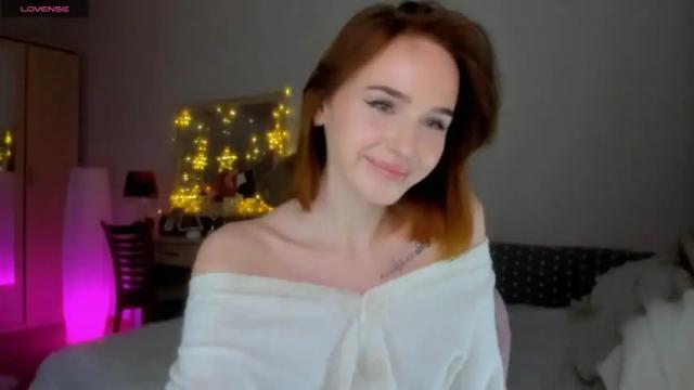 Thumbnail 1, kylie_ginger's Stream at Chaturbate, 25 months ago