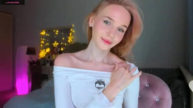 Thumbnail 1, kylie_ginger's Stream at Chaturbate, 25 months ago