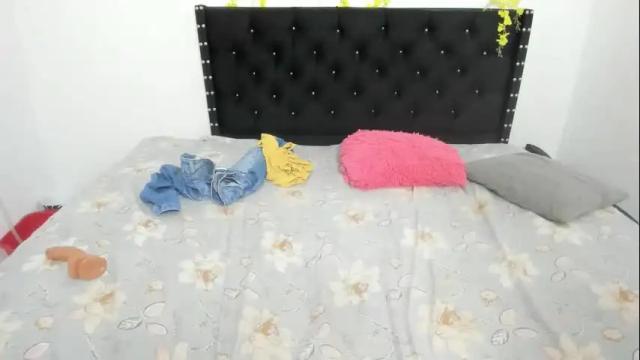 Thumbnail 2, kylie_hot34's Stream at Chaturbate, 2 months ago