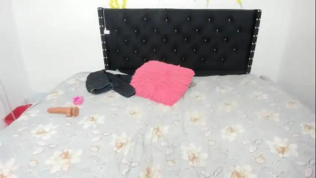 Thumbnail 1, kylie_hot34's Stream at Chaturbate, 1 month ago