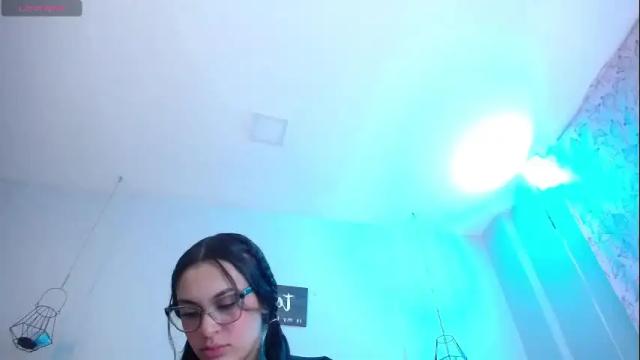 Image 11 of kylie_ls Stream on Chaturbate on 1 month ago