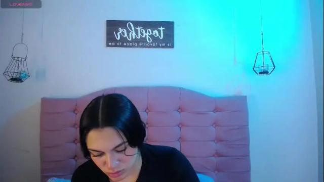 Image 6 of kylie_ls Stream on Chaturbate on 1 month ago