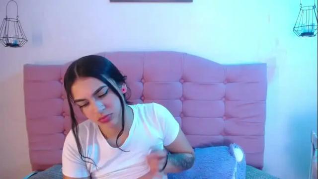 Image 10 of kylie_ls Stream on Chaturbate on 24 days ago