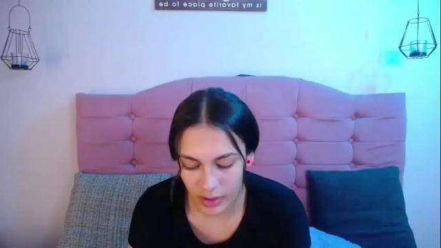 Image 8 of kylie_ls Stream on Chaturbate on 13 days ago