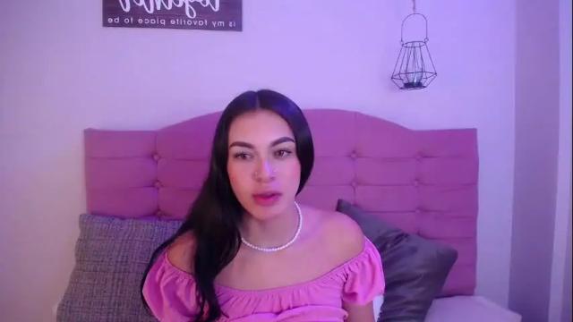Image 8 of kylie_ls Stream on Chaturbate on 5 days ago