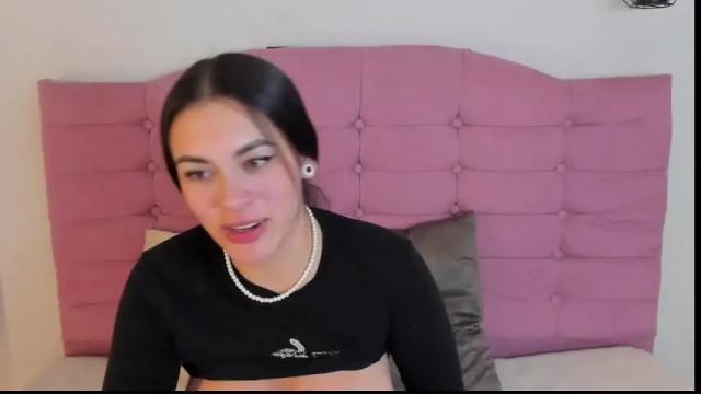 Image 10 of kylie_ls Stream on Chaturbate on 1 month ago