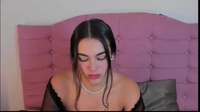 Image 11 of kylie_ls Stream on Chaturbate on 1 month ago