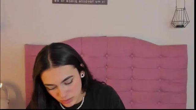 Thumbnail 1, kylie_ls's Stream at Chaturbate, 1 month ago