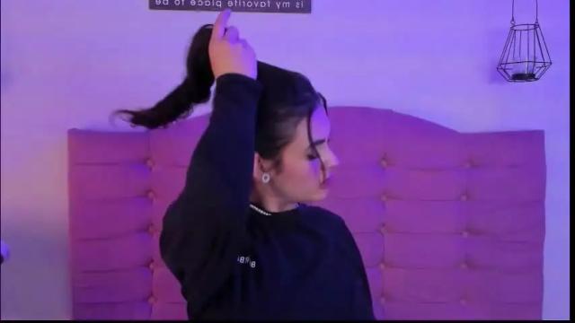 Image 4 of kylie_ls Stream on Chaturbate on 1 month ago