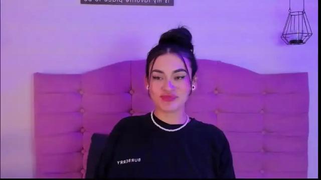 Image 8 of kylie_ls Stream on Chaturbate on 1 month ago