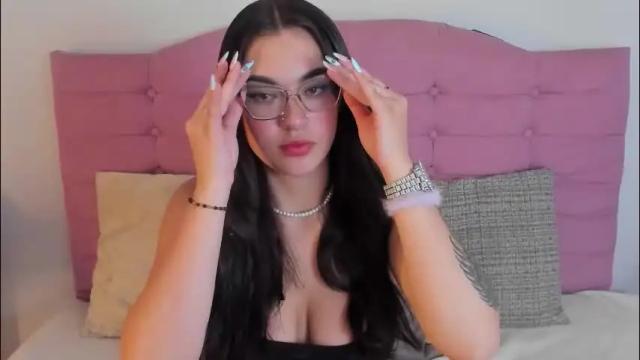 Image 12 of kylie_ls Stream on Chaturbate on 1 month ago