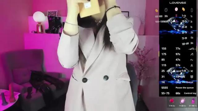 Image 8 of kylie_mellow Stream on Chaturbate on 1 month ago