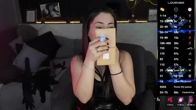 Thumbnail 1, kylie_mellow's Stream at Chaturbate, 24 days ago