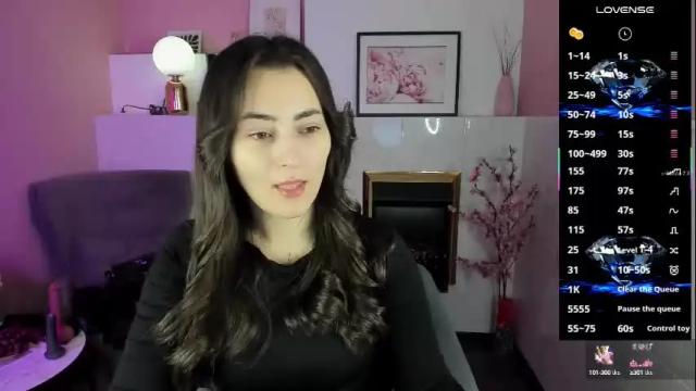 Image 3 of kylie_mellow Stream on Chaturbate on 21 days ago