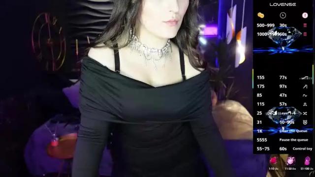 Image 11 of kylie_mellow Stream on Chaturbate on 13 days ago