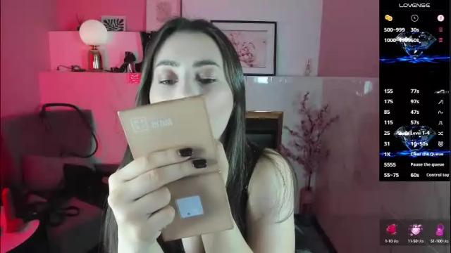 Image 7 of kylie_mellow Stream on Chaturbate on 1 month ago