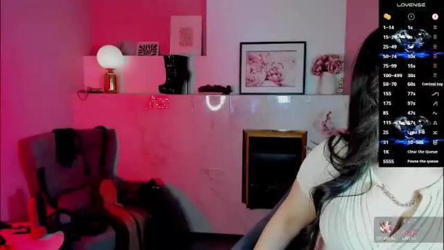 Image 7 of kylie_mellow Stream on Chaturbate on 18 days ago