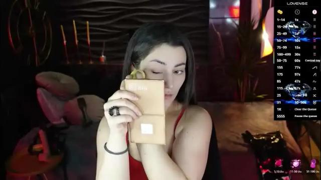 Image 4 of kylie_mellow Stream on Chaturbate on 1 month ago