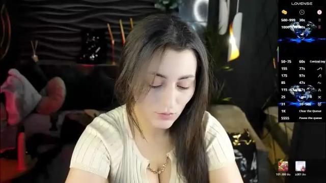 Image 3 of kylie_mellow Stream on Chaturbate on 1 month ago