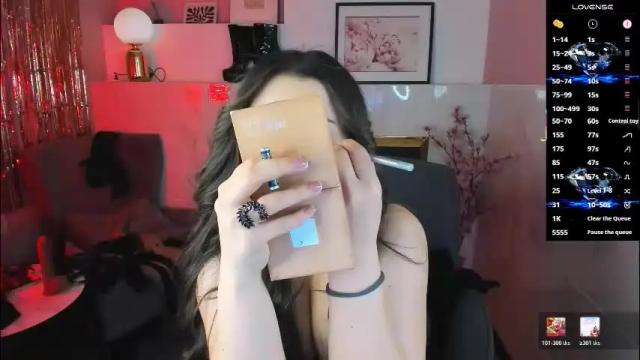 Image 10 of kylie_mellow Stream on Chaturbate on 17 days ago